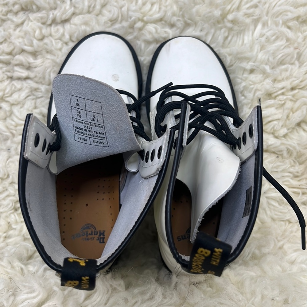 Dr. Martens 1460 8 Eye Leather Lace Up Boots White Women's Size 8